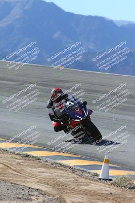 media/Feb-04-2024-SoCal Trackdays (Sun) [[91d6515b1d]]/1-Bowl (950am)/